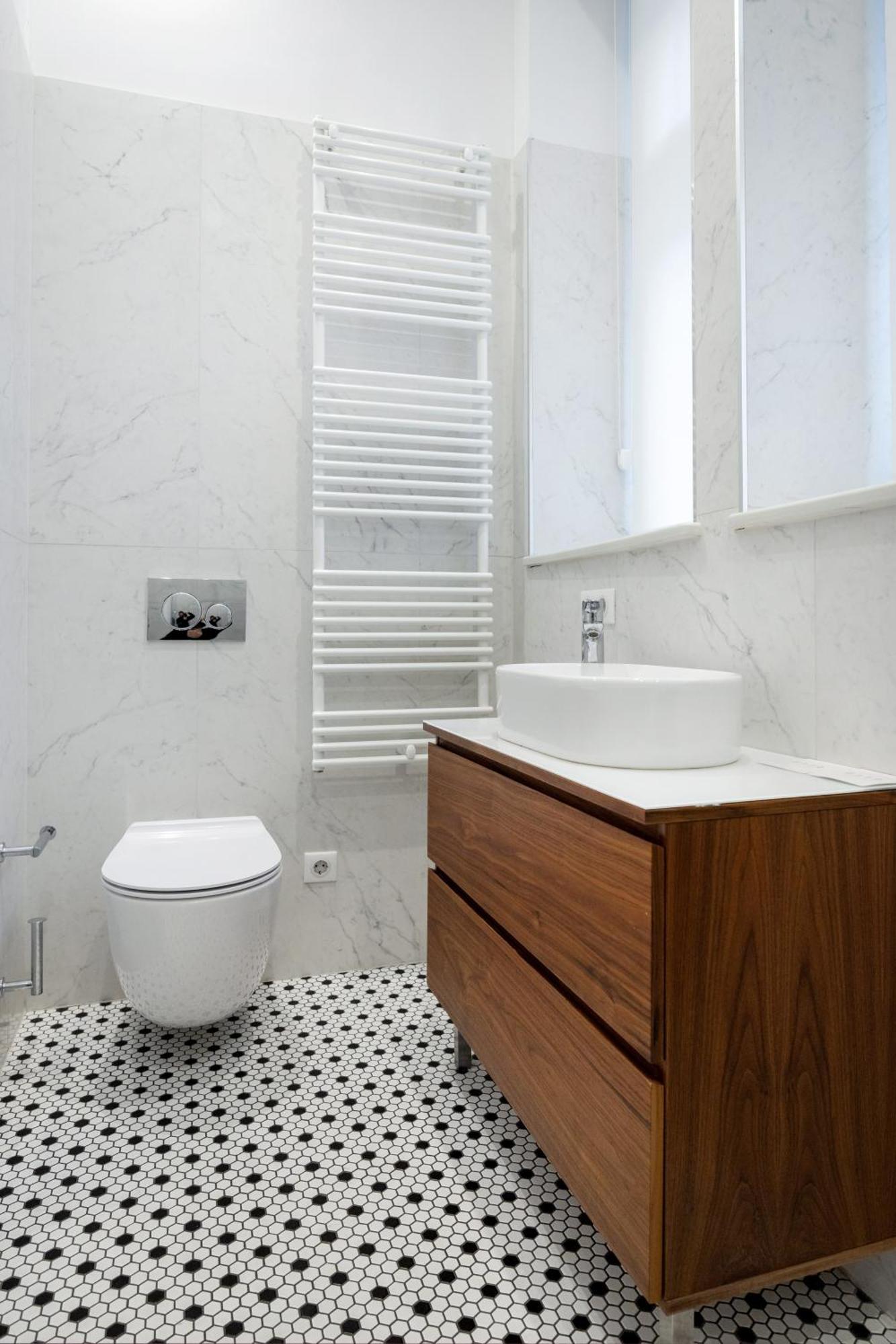 Zoya Luxury Residence Budapeste Exterior foto A heated towel rail