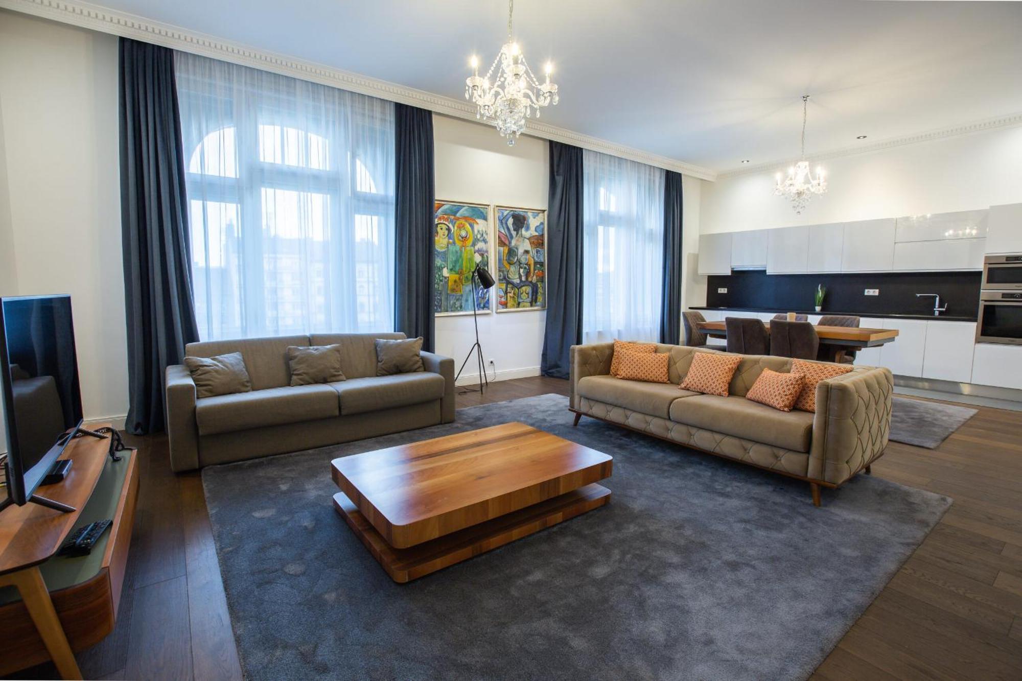 Zoya Luxury Residence Budapeste Exterior foto A typical apartment